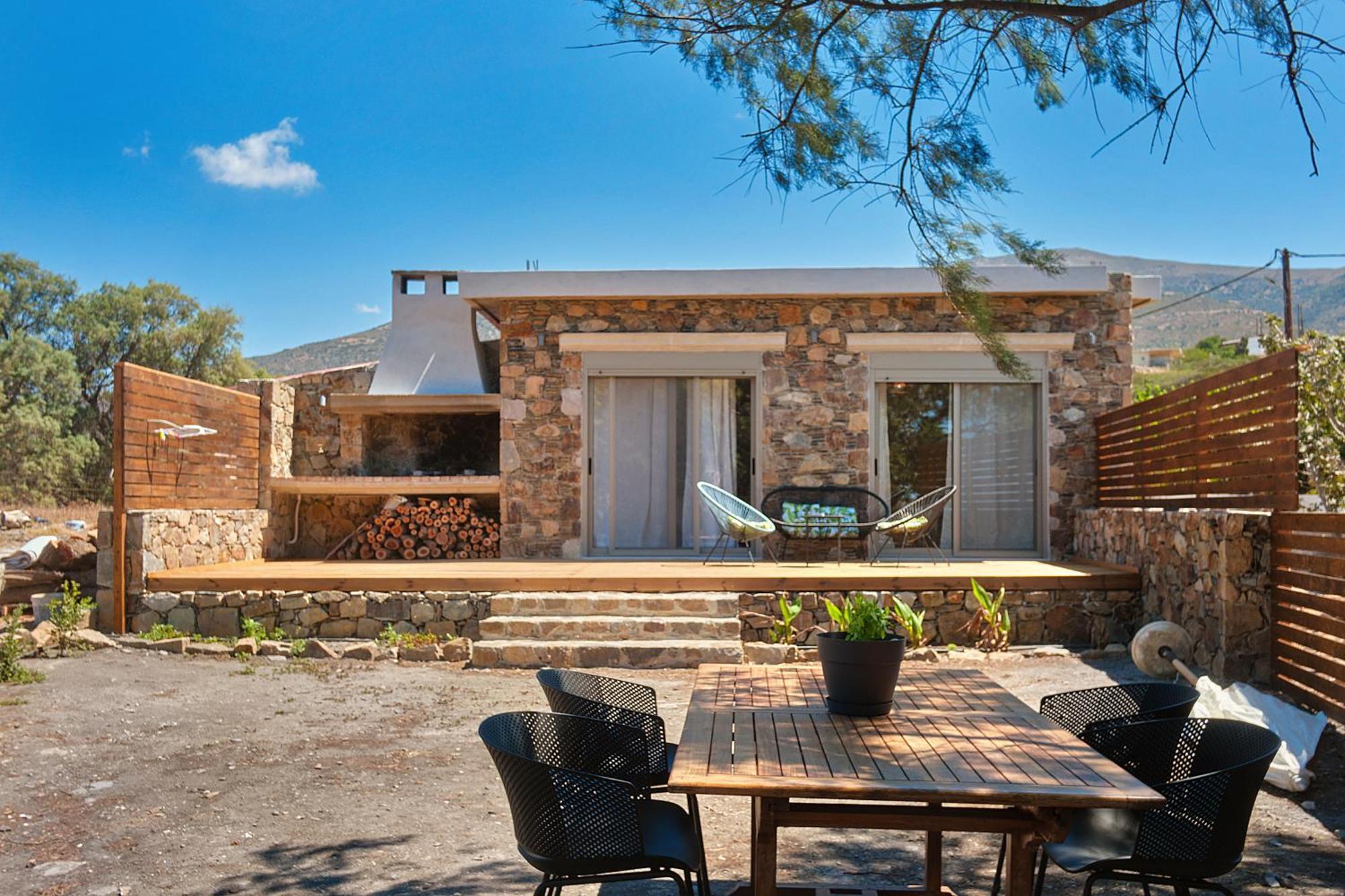 Mekia'S Beach House Livadia  Exterior photo